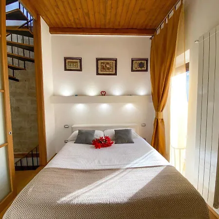 Tatiana - Historic House 5* Bari