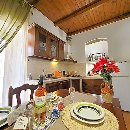 호텔 Tatiana - Historic House 바리